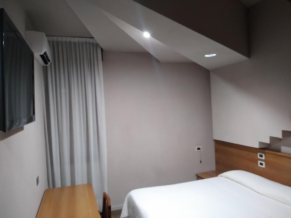 Park Hotel Italia Tezze sul Brenta Exteriör bild