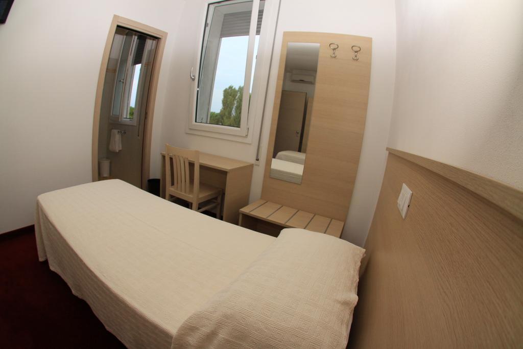 Park Hotel Italia Tezze sul Brenta Rum bild