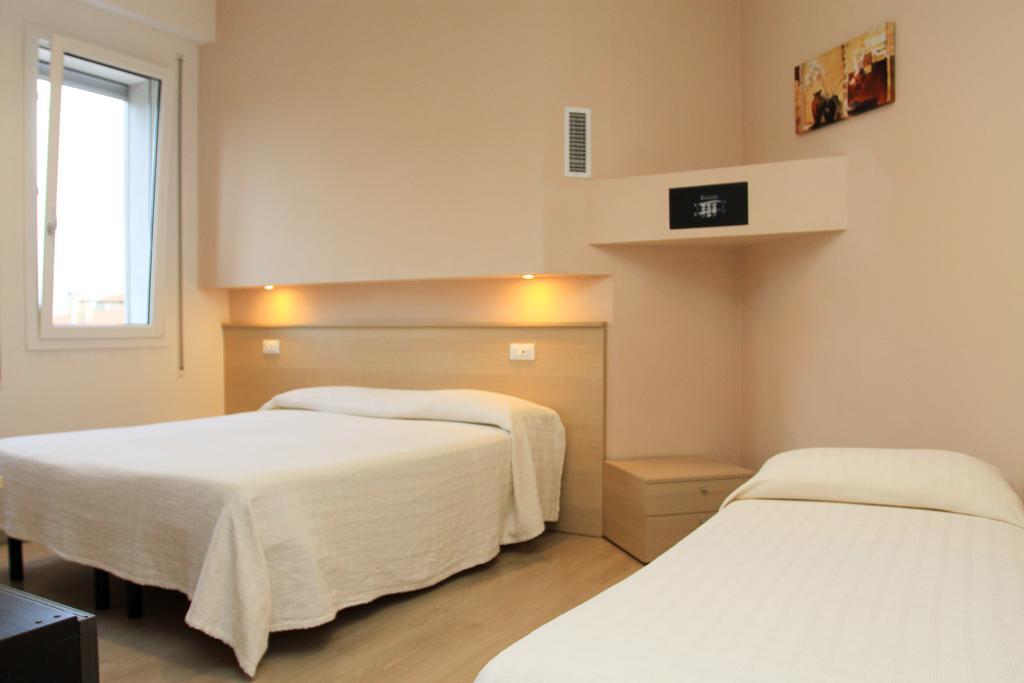 Park Hotel Italia Tezze sul Brenta Rum bild